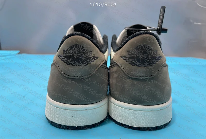 Air Jordan 1 Low OG Mocha - LJR 2