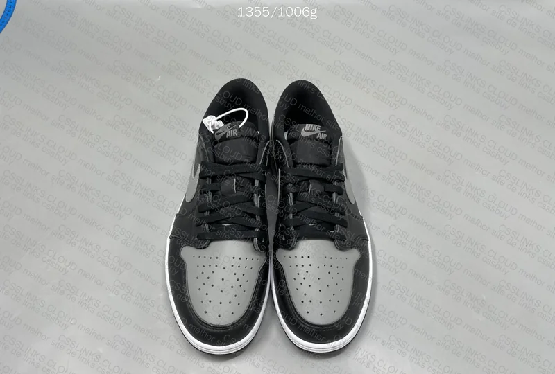 Air Jordan 1 Low OG Shadow