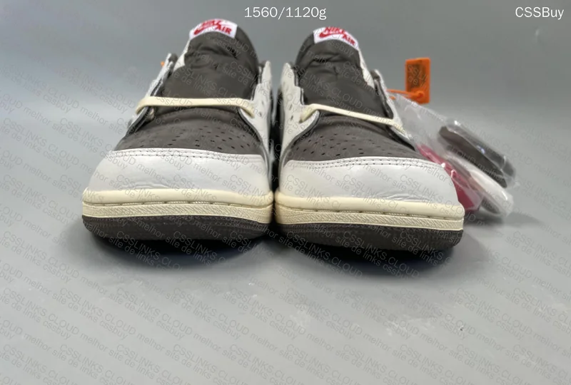 Air Jordan 1 Low OG x Travis Scott Reverse Mocha (ZOK) 2