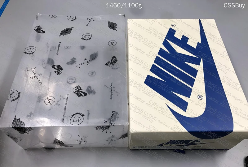 Air Jordan 1 Low OG x Travis Scott x Fragment 2