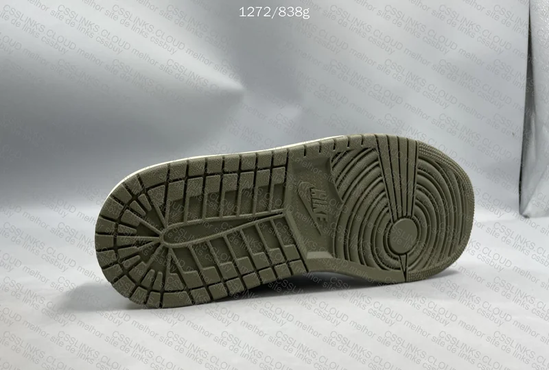 Air Jordan 1 Low Olive 6