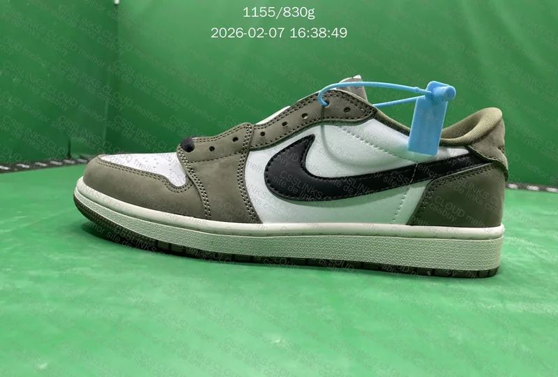 Air Jordan 1 low Olive 8