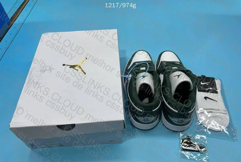 Air Jordan 1 Low Olive Green