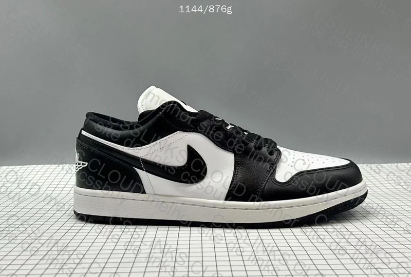 Air Jordan 1 Low OVO