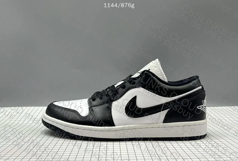 Air Jordan 1 Low OVO 8