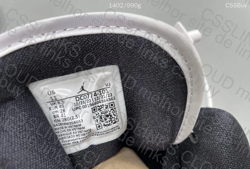 Air Jordan 1 Low Panda