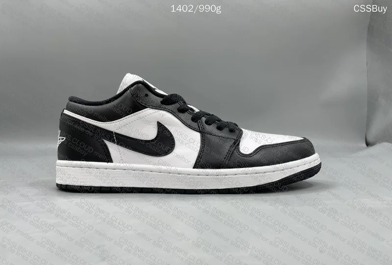 Air Jordan 1 Low Panda 4