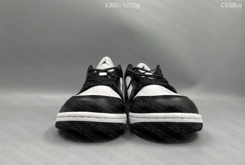 Air Jordan 1 Low Panda 3