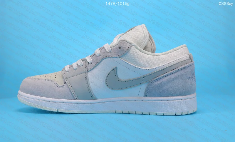 Air Jordan 1 Low Paris 3