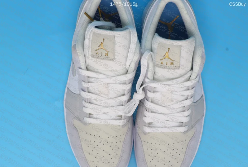 Air Jordan 1 Low Paris 4