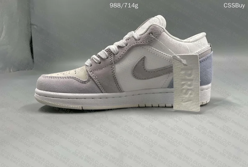 Air Jordan 1 Low Paris 7