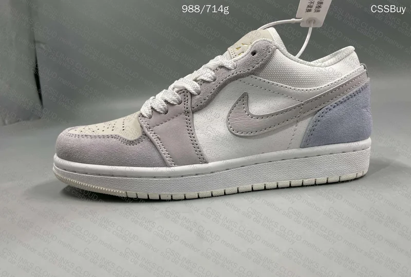 Air Jordan 1 Low Paris 9