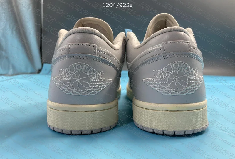 Air Jordan 1 Low, First Purchase Help Please 3
