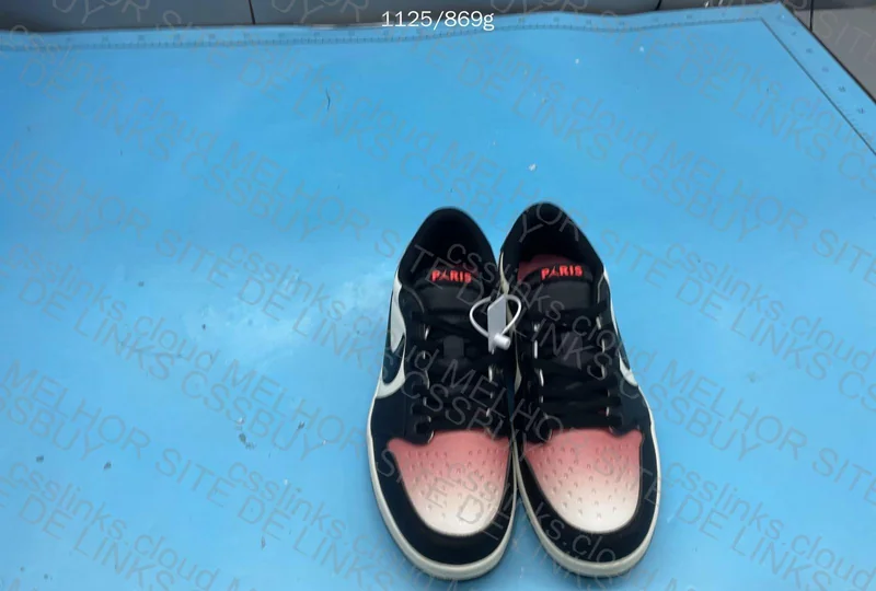 Air Jordan 1 Low PSG 10