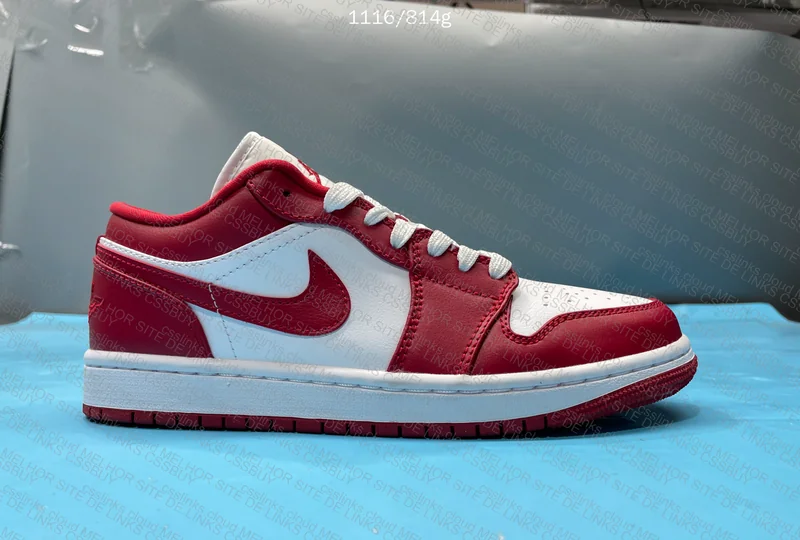Air Jordan 1 Low Red White 7