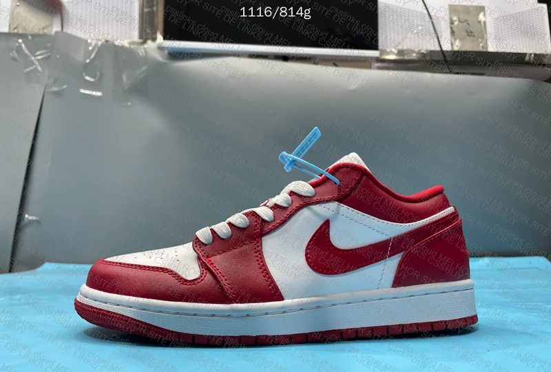 Air Jordan 1 Low Red White 8