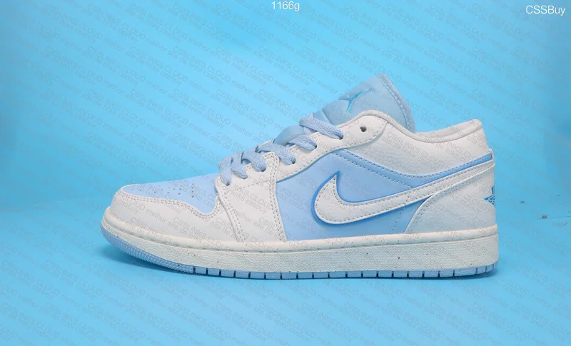 Air Jordan 1 Low Reverse Ice Blue 3