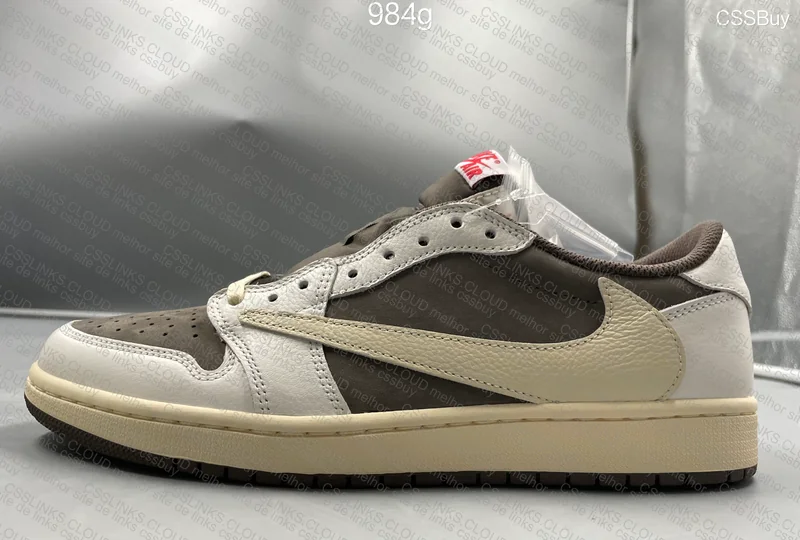 Air Jordan 1 Low Reverse Mocha 3