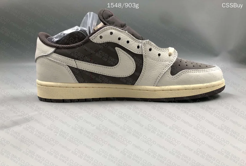 Air Jordan 1 Low Reverse Mocha 5