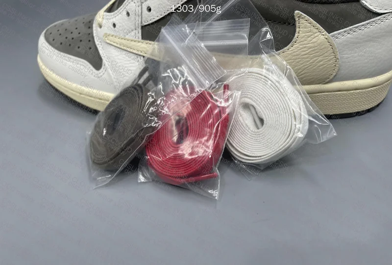 Air Jordan 1 Low Reverse Mocha 5