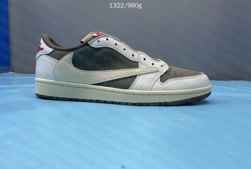 Air Jordan 1 Low Reverse Mocha DT 3