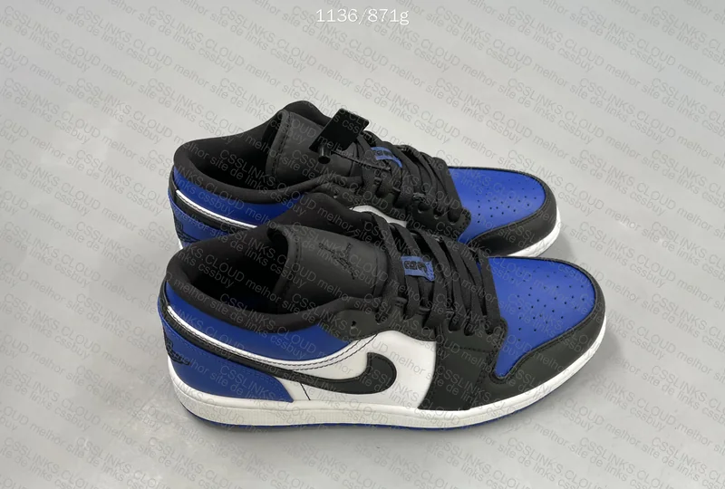 Air Jordan 1 Low Royal Toe