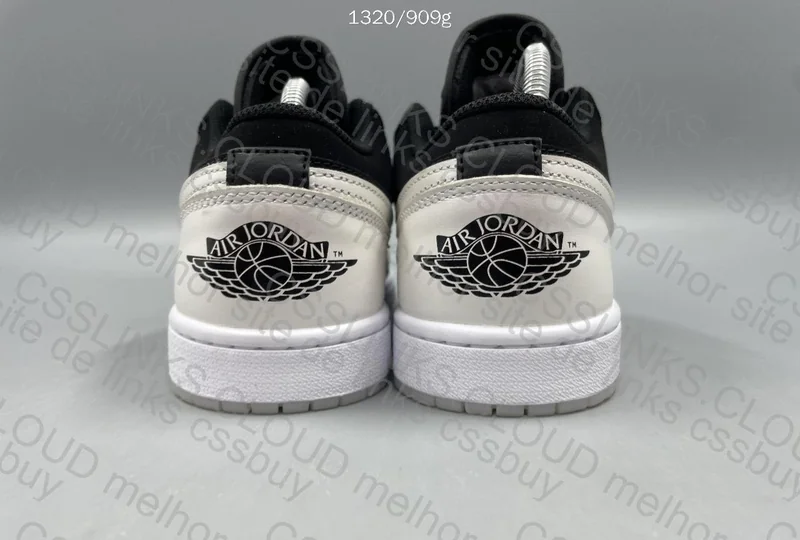 Air Jordan 1 Low SE 3