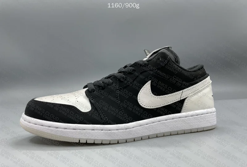 Air Jordan 1 Low SE 4