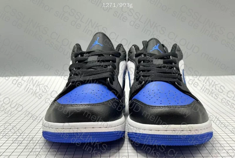 Air Jordan 1 Low SE 9