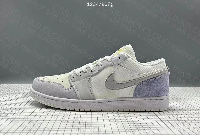 Air Jordan 1 Low SE 3