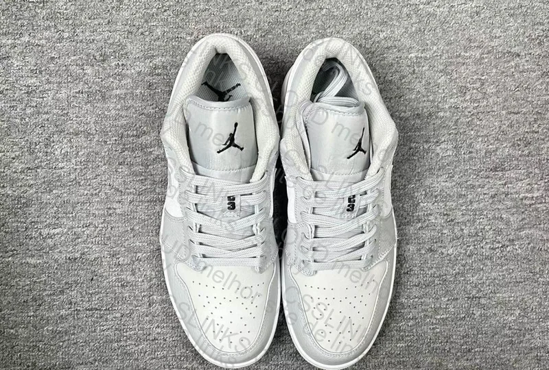 Air Jordan 1 Low SE