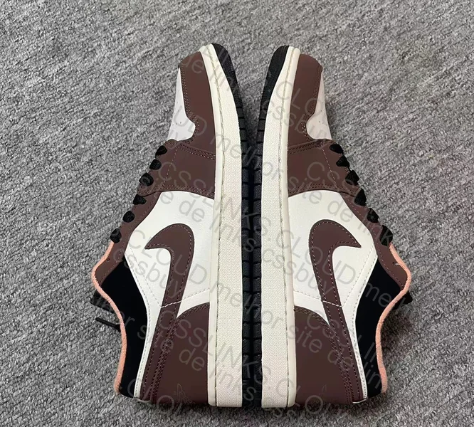 Air Jordan 1 Low SE Chocolate Bliss 2
