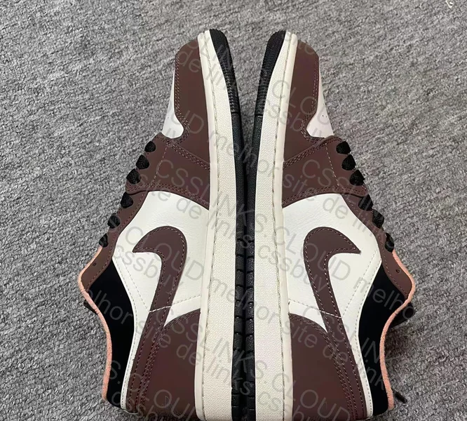 Air Jordan 1 Low SE Chocolate Bliss 3