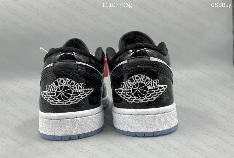 Air Jordan 1 Low SE Concord 2