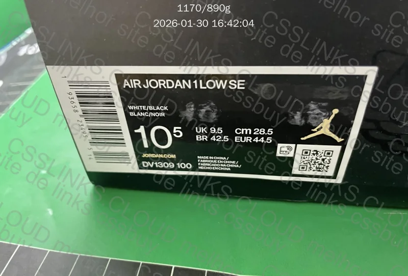 Air Jordan 1 Low SE Concord 8