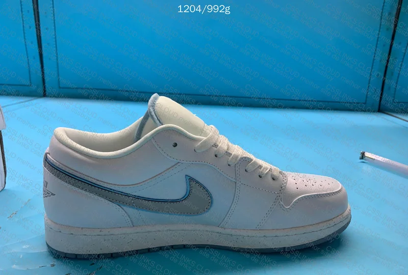 Air Jordan 1 Low SE 'Dare to Fly' 7