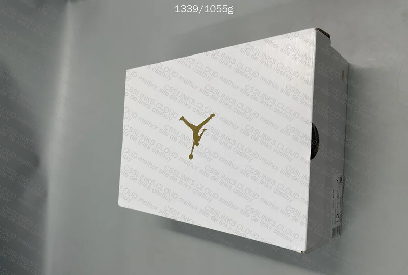 Air Jordan 1 Low SE Just Skate GL 9