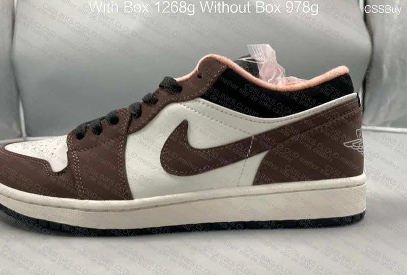 Air Jordan 1 Low SE Mocha