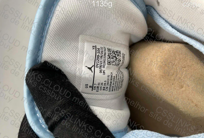 Air Jordan 1 Low SE Reverse Ice Blue 8