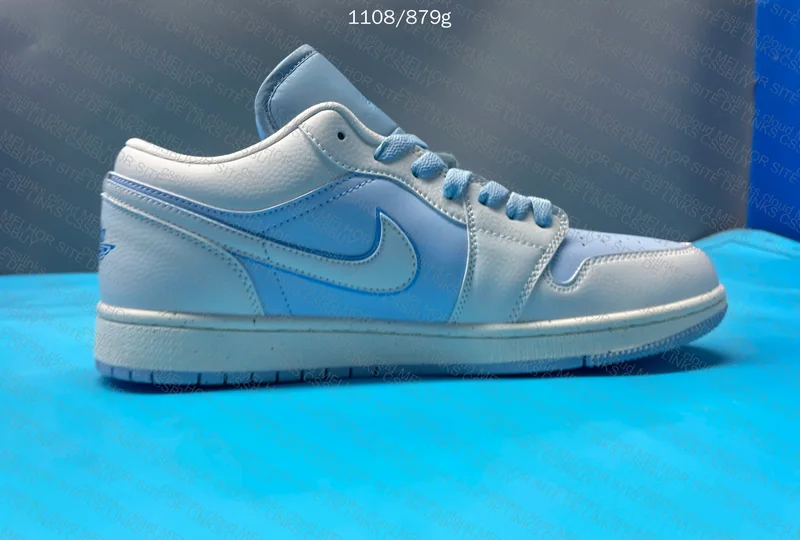 Air Jordan 1 Low SE Reverse Ice Blue 5
