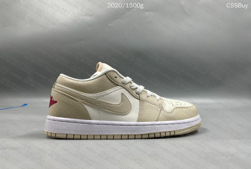 Air Jordan 1 Low SE Sail Rattan University Red 4