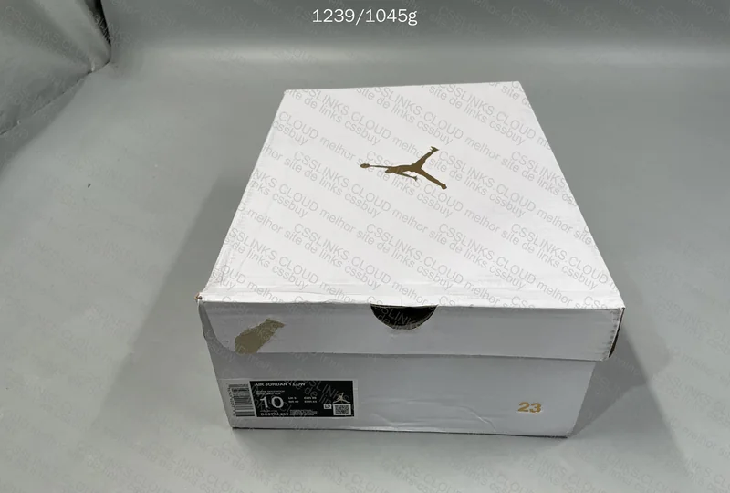 Air Jordan 1 Low 'Shadow Brown' 9