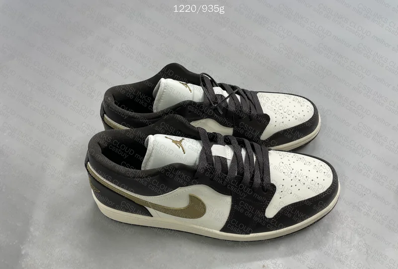 Air Jordan 1 Low Shadow Brown