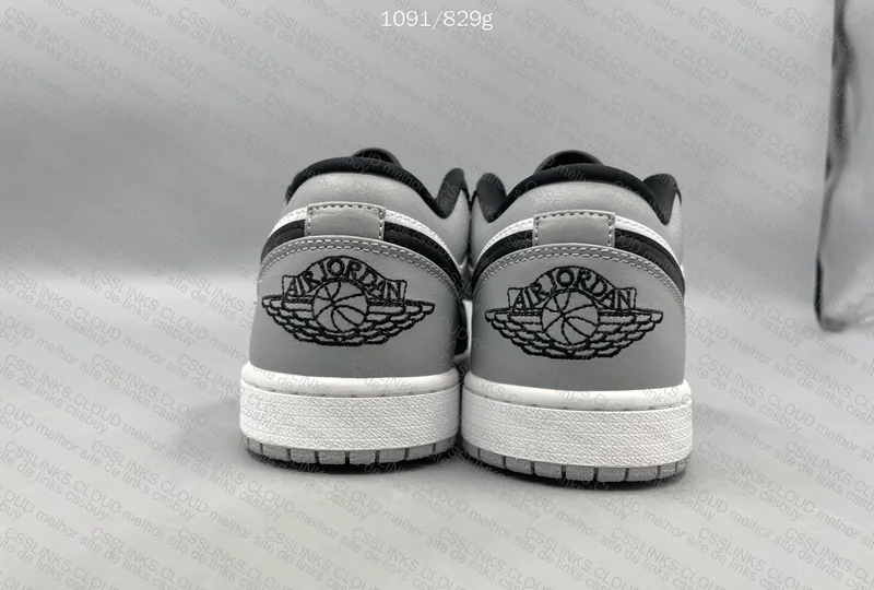 Air Jordan 1 Low Shadow Toe