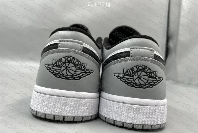 Air Jordan 1 Low Shadow Toe 3