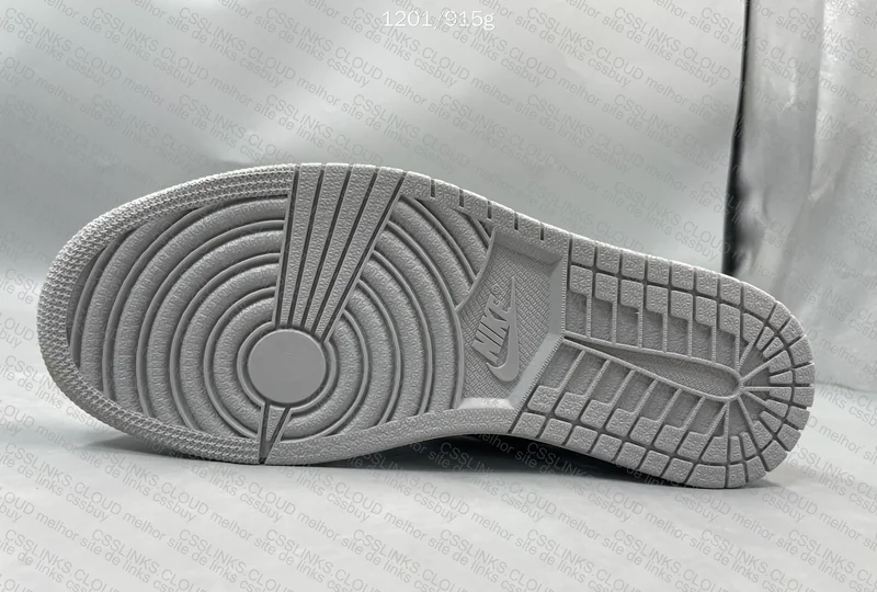 Air Jordan 1 Low 'Shadow Toe' 8