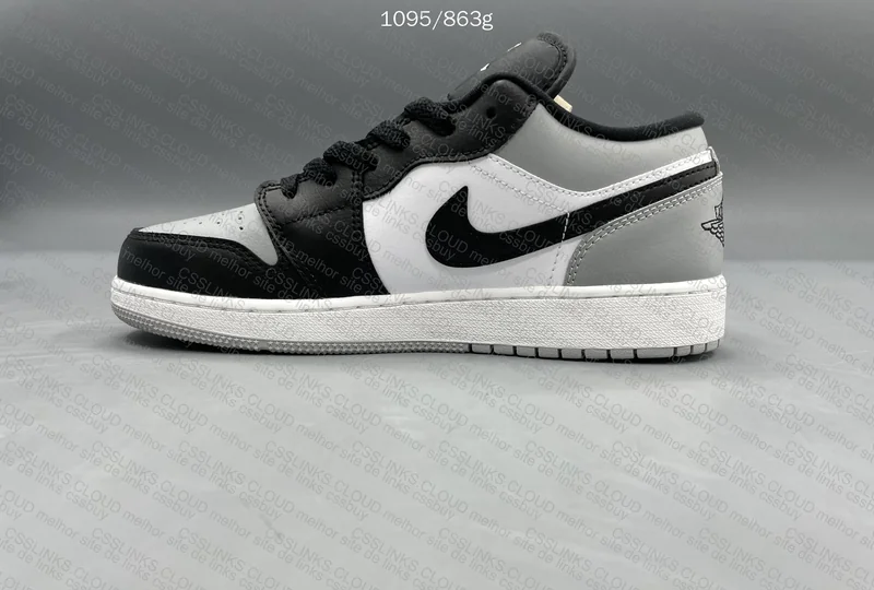Air Jordan 1 Low - Shadow Toe 5