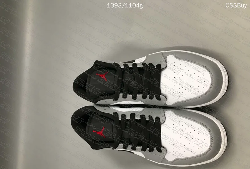 Air Jordan 1 Low Smoke Grey 3