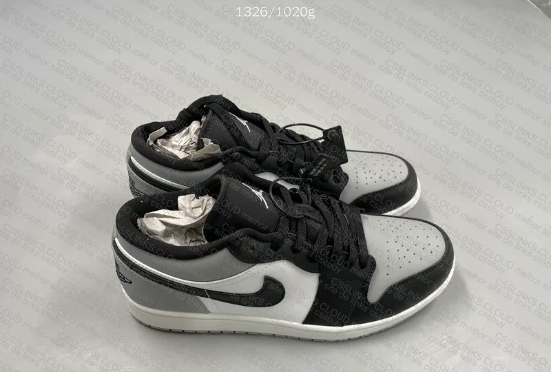Air Jordan 1 Low Smoke Grey Toe