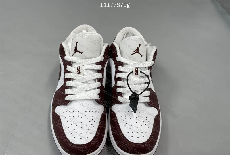 Air Jordan 1 Low 'Team Red'